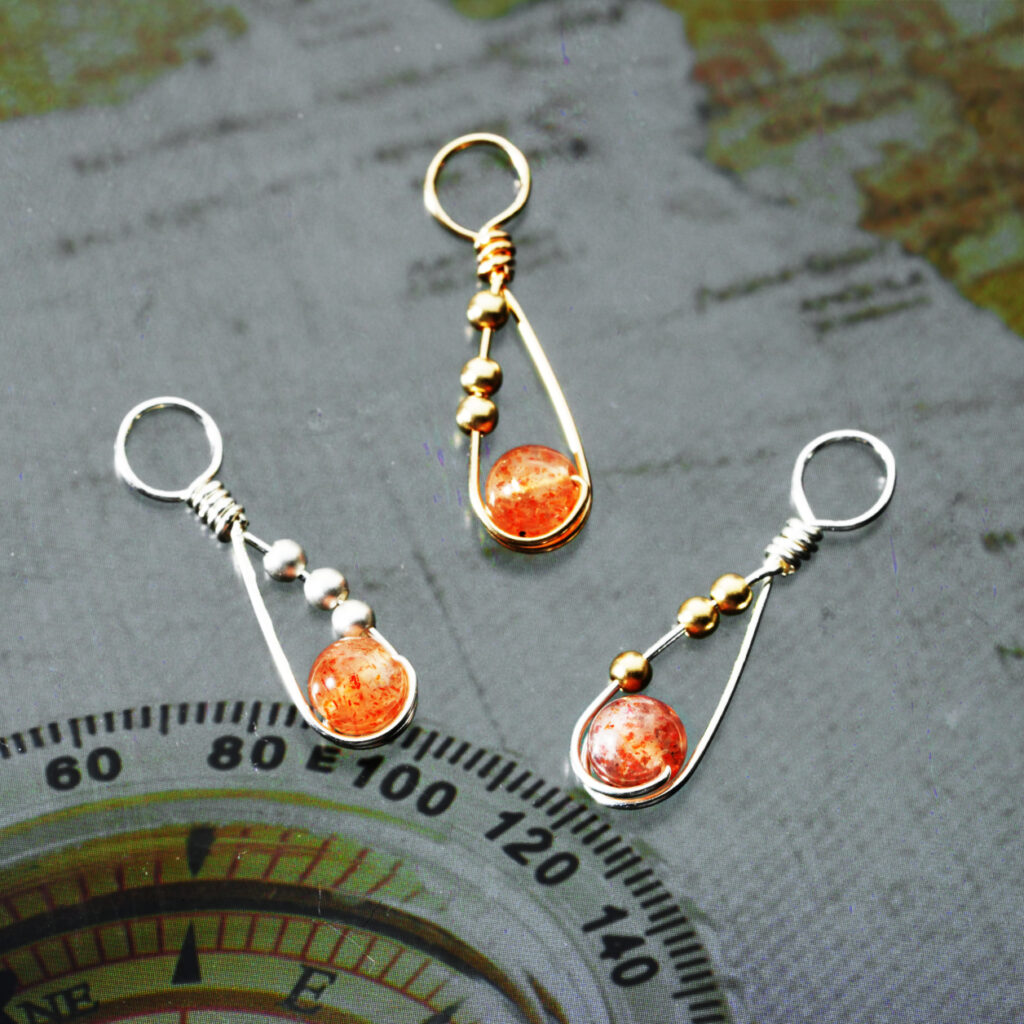 Doros Lithos サンストーンチャーム